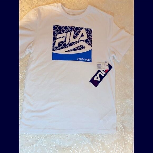 💥 FiLA Disruptor Logo Graphic T-Shirt Crew M - Picture 1 of 9